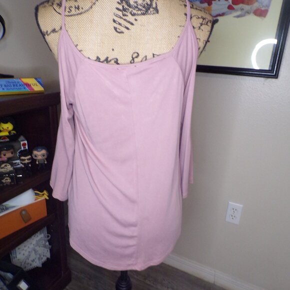 Timing Cold Shoulder Mauve Blouse - Picture 3 of 5